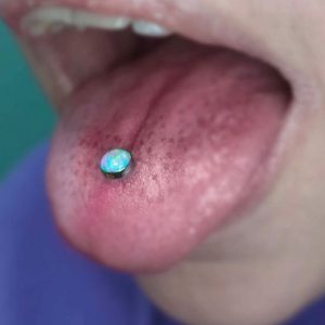 Piercing en la Lengua
